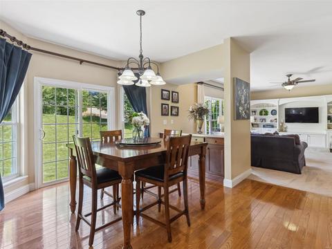 245 Magnolia Trace Dr, Ballwin, MO 63021 photo 12