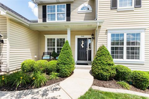 245 Magnolia Trace Dr, Ballwin, MO 63021 photo 2