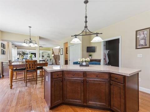 245 Magnolia Trace Dr, Ballwin, MO 63021 photo 13