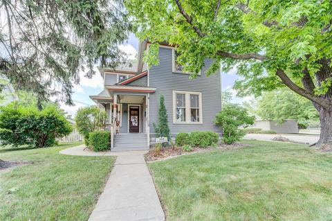 1111 Jefferson St, Saint Charles, MO 63301
