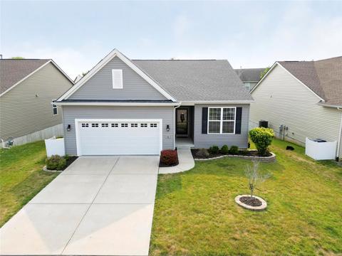 16 Huntleigh View Ct, Wentzville, MO 63385