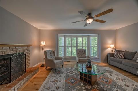 2711 Post Meadows Dr, O'fallon, MO 63368 photo 17