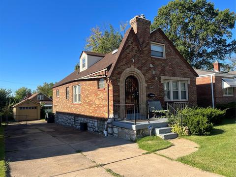 1540 Mclaran Ave, Saint Louis, MO 63147