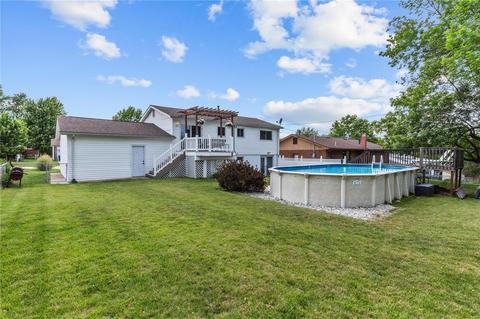 3280 Gwengreen Dr, Bridgeton, MO 63044 photo 2