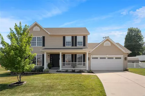 99 Counsel Ct, Lake Saint Louis, MO 63367