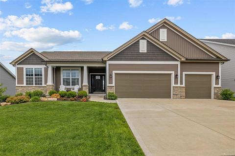 503 Leaning Woods St, Saint Charles, MO 63301