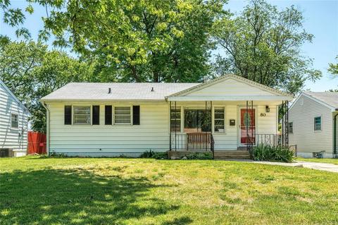 80 Florissant Park Dr, Florissant, MO 63031