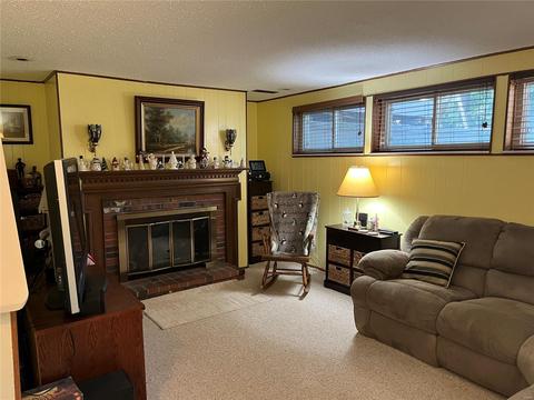 704 Inglestone Ct, Ballwin, MO 63021 photo 41