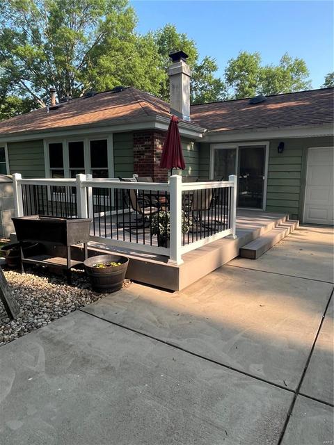 704 Inglestone Ct, Ballwin, MO 63021 photo 8