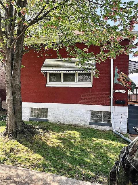 7915 Water St, Saint Louis, MO 63111