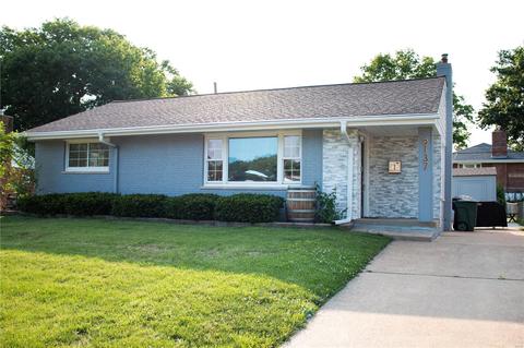 8137 Carlsbad Dr, Saint Louis, MO 63123