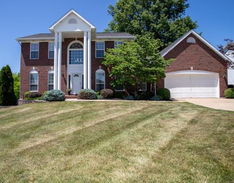 5072 Douglas Park Dr, St. Peters, MO 63304