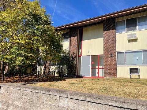 7598 Hazelcrest Dr #C, Hazelwood, MO 63042