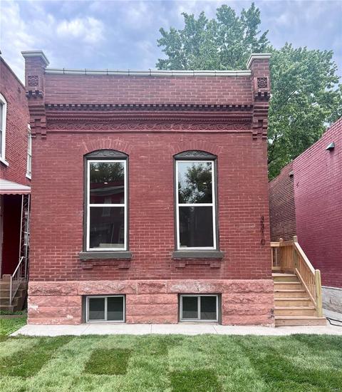 3310 Nebraska Ave, Saint Louis, MO 63118