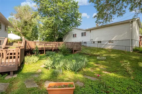 332 Sorrento Dr, Ballwin, MO 63021 photo 17