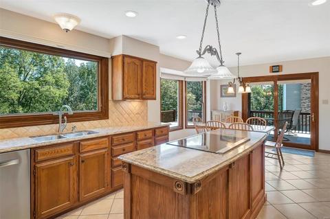 925 Oakgrove Park Ct, Ellisville, MO 63021 photo 15