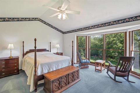 925 Oakgrove Park Ct, Ellisville, MO 63021 photo 24