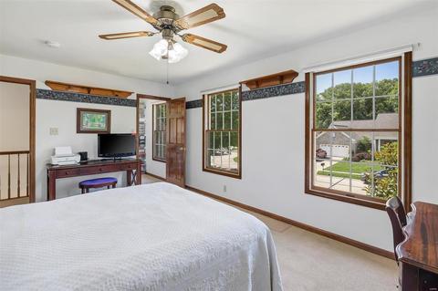 925 Oakgrove Park Ct, Ellisville, MO 63021 photo 29