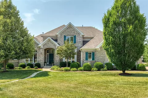 4345 Austin Pass Dr, Saint Charles, MO 63304