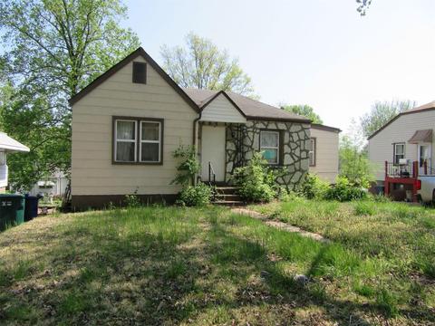 5320 Olene Dr, Saint Louis, MO 63121