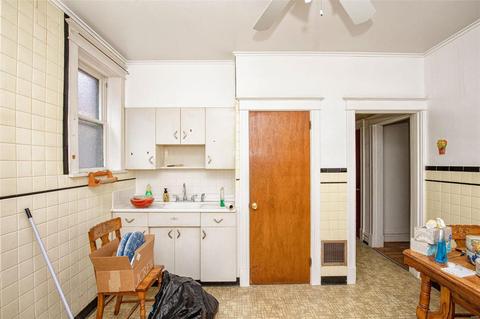 4932 Gresham Ave, Saint Louis, MO 63109 photo 14