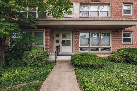 3 Delcrest Ct #103, Saint Louis, MO 63124