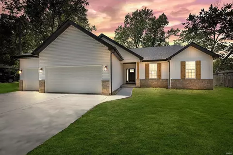 244 Hutchinson Rd, Ellisville, MO 63011