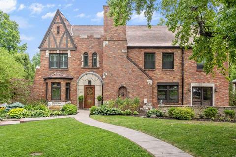 48 Hillvale Dr, Clayton, MO 63105