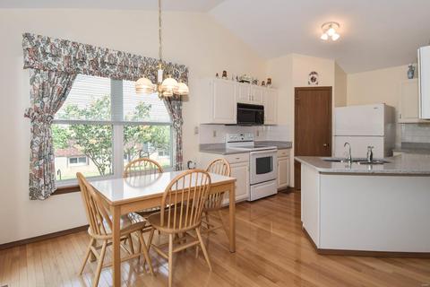 929 Claybend Dr, Ballwin, MO 63011 photo 16