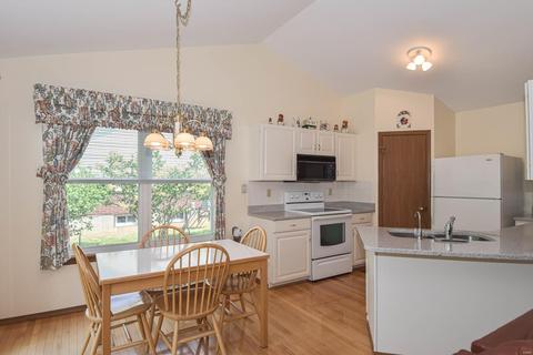 929 Claybend Dr, Ballwin, MO 63011 photo 13