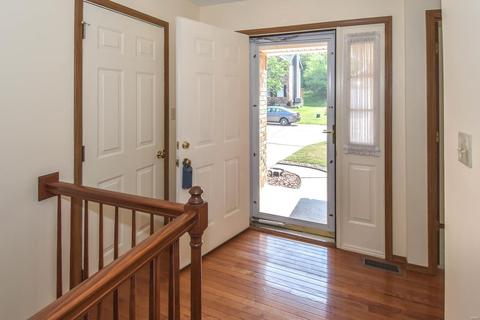 929 Claybend Dr, Ballwin, MO 63011 photo 6