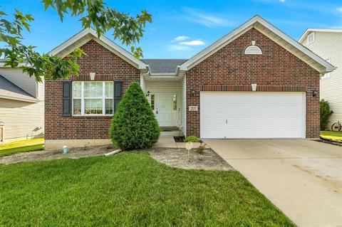 207 Wabash Woods Way, O'fallon, MO 63366