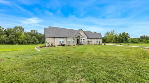 9 Crescent Meadows Ct, Eureka, MO 63025 photo 8