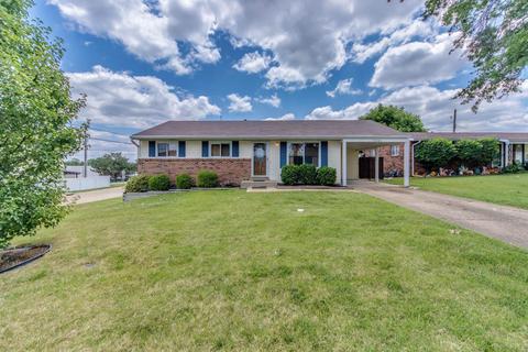 11000 Patsy Dr, Saint Louis, MO 63123