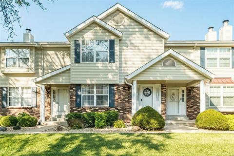 1757 Honeysuckle Dr #5, Saint Charles, MO 63303