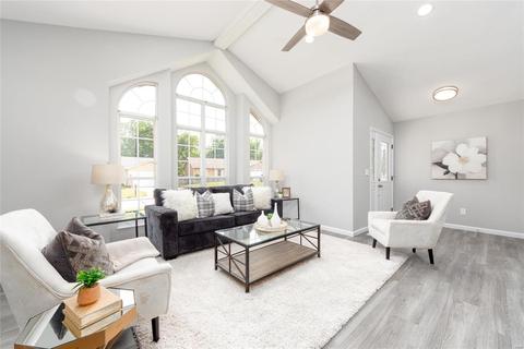 309 Birmingham Dr, O'fallon, MO 63366 photo 5