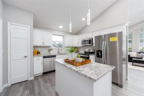 309 Birmingham Dr, O'fallon, MO 63366 photo 9