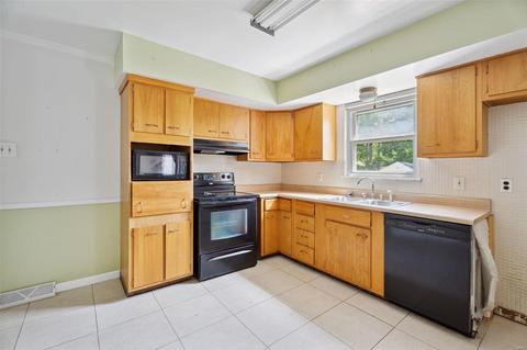 328 Henry Ave, Manchester, MO 63011 photo 12