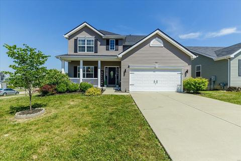 310 Pecan Bluffs Dr, Wentzville, MO 63385