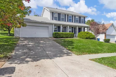127 Whetstone Dr, Saint Charles, MO 63303