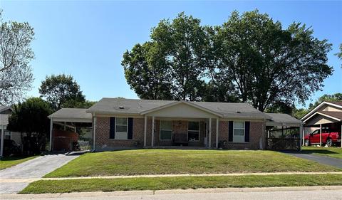 5224 Ville Anita 5226 Villa Anita Ct, Hazelwood, MO 63042