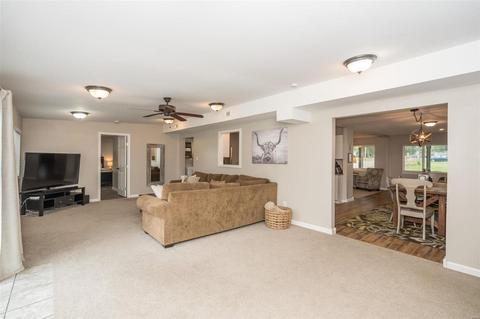 302 Allen Dr, O'fallon, MO 63366 photo 21