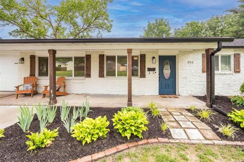 302 Allen Dr, O'fallon, MO 63366 photo 3