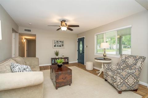 302 Allen Dr, O'fallon, MO 63366 photo 7