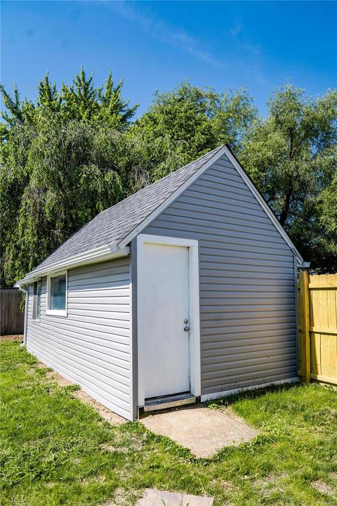 210 W Ripa, Lemay, MO 63125 photo 24