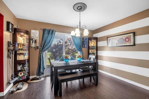 274 Tyndale Dr, O'fallon, MO 63366 photo 6