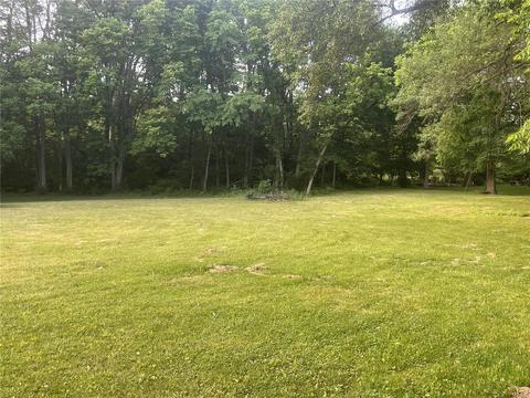 2364 Oak Dr, O'fallon, MO 63366