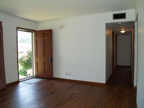 318 Weber Dr, Eureka, MO 63025 photo 3