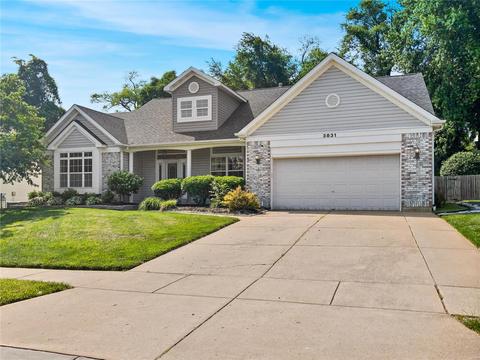 3831 Depaul Meadows Ct, Bridgeton, MO 63044