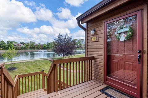 1703 Hemingway Ln #E, Weldon Spring, MO 63304